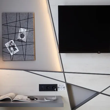 Apartmanhotel Candlewood Airport By Ihg