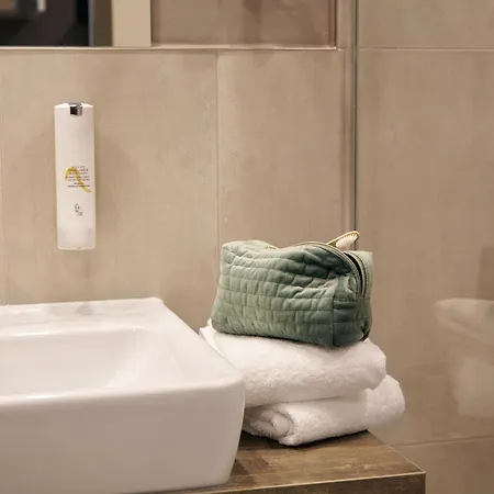 Candlewood Airport By Ihg Apartmanhotel Düsseldorf