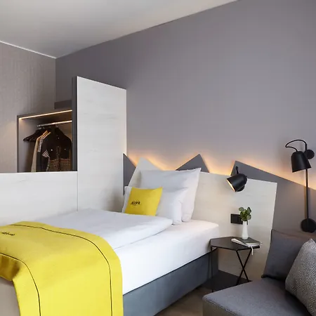 Candlewood Airport By Ihg