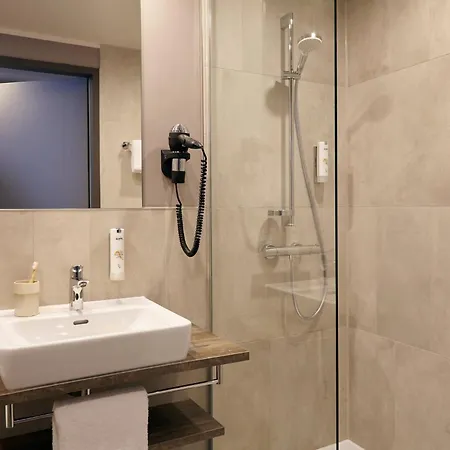 Candlewood Airport By Ihg 뒤셀도르프